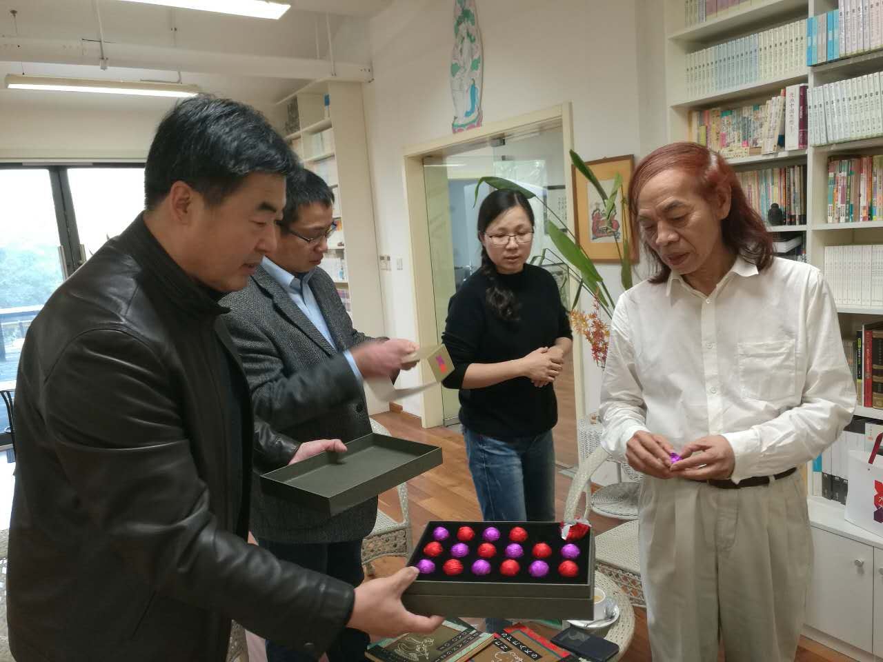 山东人民出版社有限公司内容图片展示